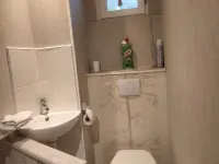 Beautiful apartment with private garden فنادق في غراسي
