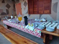 朱巴特旅館 - 早餐