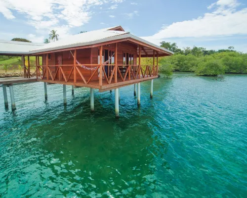Aqui Hoy cabañas Hotels in Bastimento