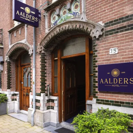 Hotel Aalders Отели рядом с достопримечательностью «Музей Моко»