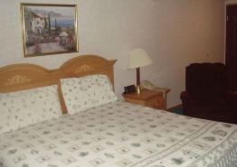 Townhouse Inn & Suites Omaha