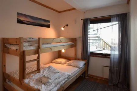 Abisko Guesthouse & Activities