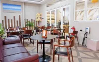 Hotel WITH OK