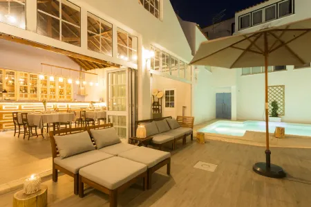 Ericeira Soul Guesthouse Отели рядом с достопримечательностью «Ermida de São Sebastião»