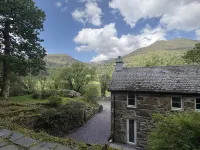 Glyn Awel Hotels in Beddgelert