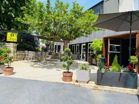 Hôtel Restaurant le Relais des Gourmands Отели в г. Лабастид-Мюра