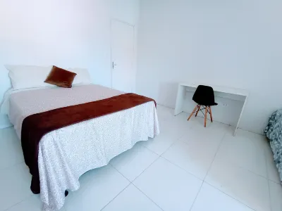 Apartamento Mobiliado à Dois Quarteirões do Centro Hotel a 