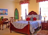 Chez Lyndon Manor Hotels in 