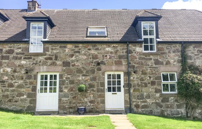 Dunnottar Woods Cottage