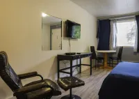 Lakeview Motel Hotels in Grand Forks