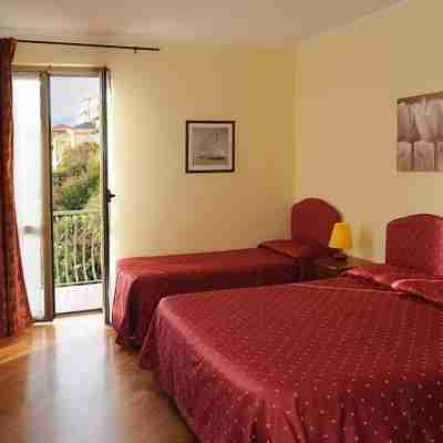 Hotel Miranda Rooms