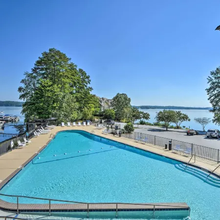 Lake Keowee Condo Resort Pools and Lake Access!