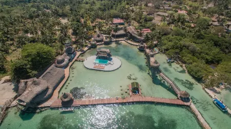 Múcura Club Hotel Отели в г. Isla Mucura