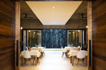 Sol Sanctum - Boutique Wellness Hotel