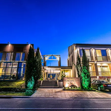 Golden Suites & Spa