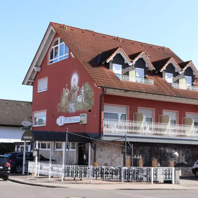 Hotel Weinhaus Wiedemann Hotels near Laubenheim