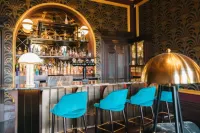 Cornhill Castle Hotels in Abington