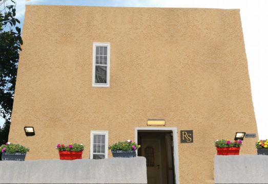 2. 로치실드 럭셔리..