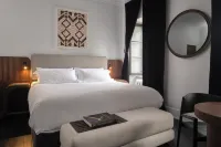 Hotel Cap Diamant فنادق في 