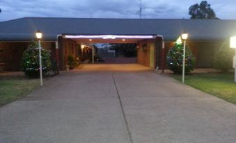 Barham Colonial Motel