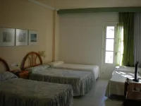Hotel Terraza Carmona - 3-Star