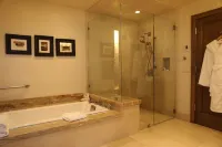 Deluxe Two Queen Room with Fireplace Hotel Room Hotels in Brighton