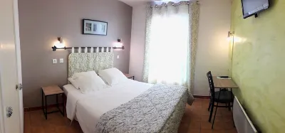 Hôtel Saint Michel Hotels in Mezel