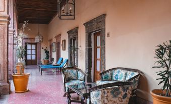 Hotel Carmina