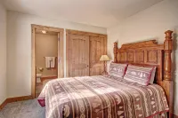 18 Autumn Brook 4 Bedroom Townhouse by RedAwning