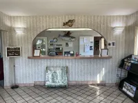 Riverfront Lodge