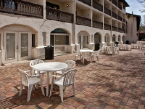 Helendorf River Inn, Suites & Conference Center Hotels in Helen