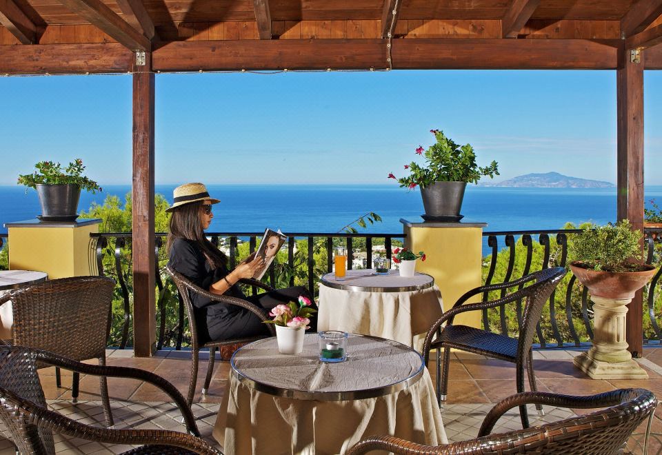 몬테 솔라로 B&B 테라스