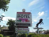 Motor Court Motel