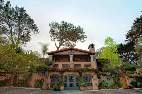 Les Artistes Inn Hotels in Del Mar