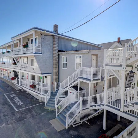 Sea View Inn