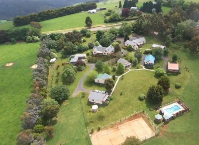 Neerim Country Cottages Hotels near Warragul Train Station