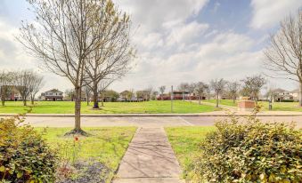 Spacious Houston Home w/ Private Yard & Fire Pit!