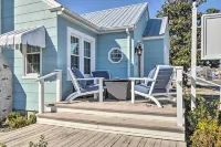 Chincoteague Island Cottage ~ 2 Mi to Beaches - Landsted