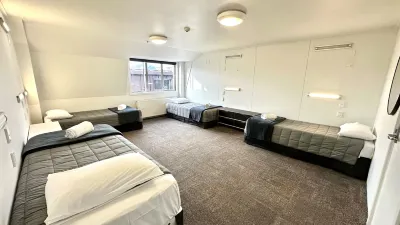 The Brownston Hostel Hotels near ThatWanakaTree