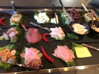 阿克斯耶默倫經典挪威酒店 - 早餐