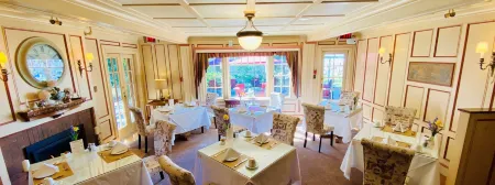 The Latch Inn Отели рядом с достопримечательностью «Суорц Бэй Терминал»