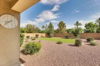 Quiet Casa Grande House Next to Villago Park!