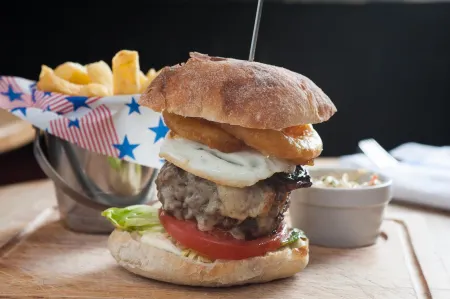 The Hare and Hounds, Levens