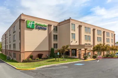 Holiday Inn Express Harrisburg SW - Mechanicsburg Hoteles en Municipio de Silver Spring