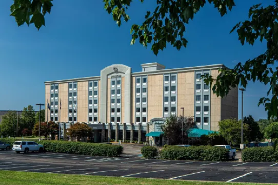 DoubleTree by Hilton Hotel Pittsburgh Airport
