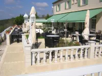 Logis HÔTEL Restaurant Spa les Balcons de l'Esperance - 2 stjerner