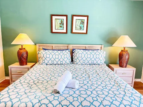 Pool and Gated Community Access - Stunning Golf Course Retreat