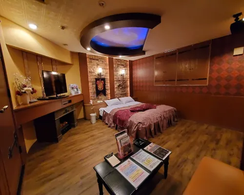Hotel Seline - Adults Only Hotel dekat Jembatan Asahi