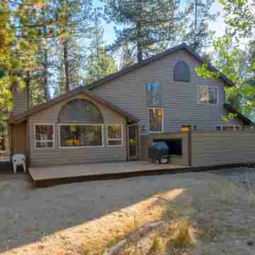 Whispering Timber our spacious 3 Bedroom, 3 Bath Family Home Hotel Exterior