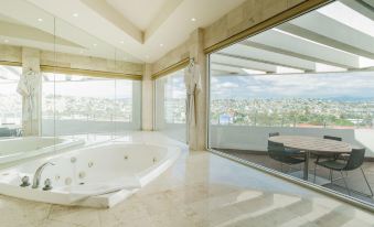 Real Inn Tijuana by Camino Real Hoteles